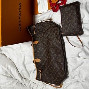 100% Authentic Neverfull GM Pivoine